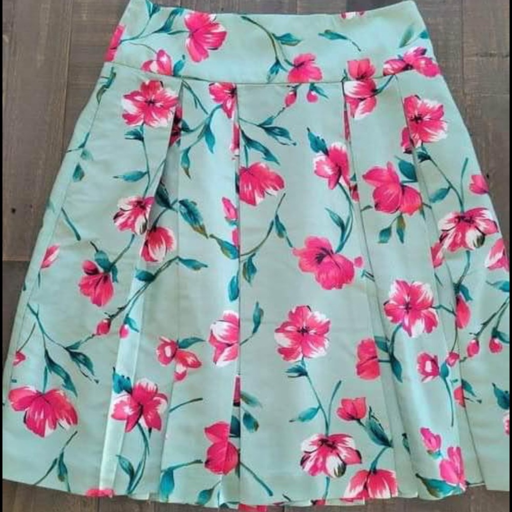 Express floral skirt size 12